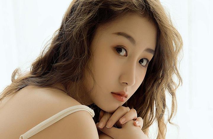观众对暴躁少女视频的反馈